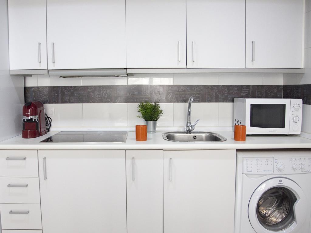 Ferienwohnung Flats Friends Tetuan Valencia Exterior foto